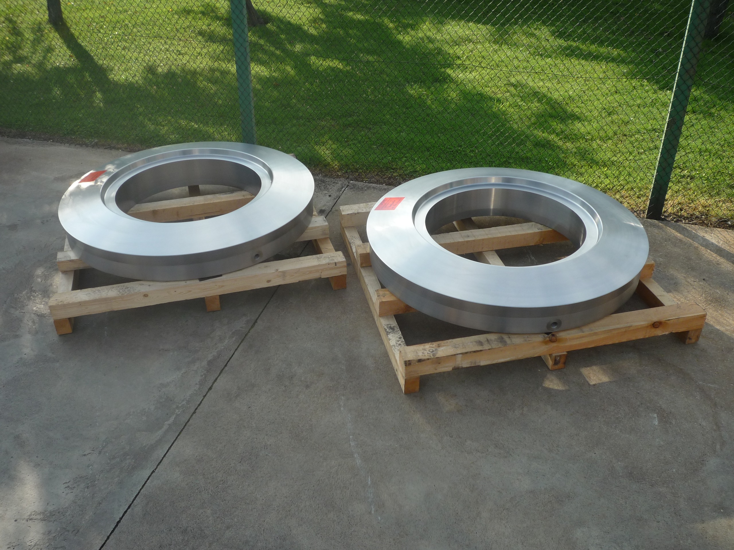 Nahtlos gewalzte Ringe